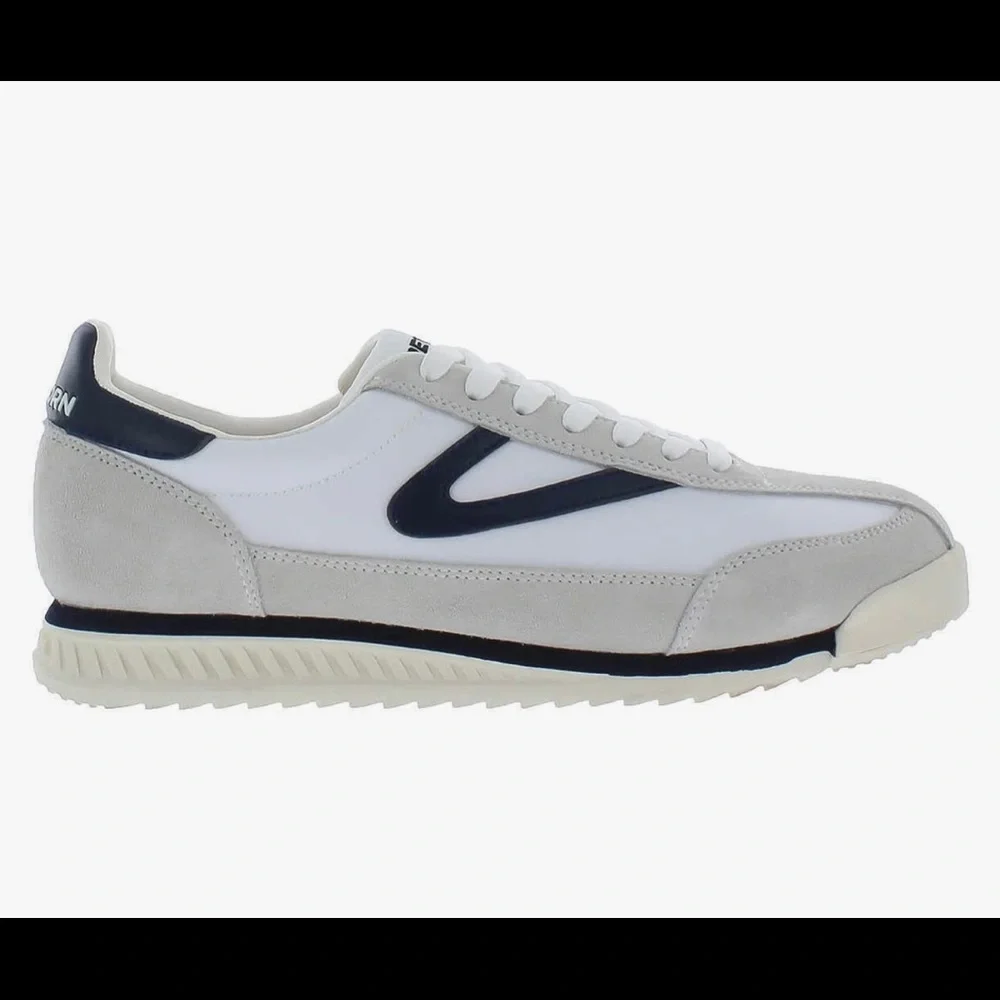 Tretorn Women's Rawlins White/Navy Retro Sneaker.  New!! Shoes Size 7.5 - Picture 3 of 6